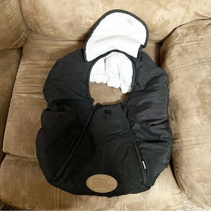 Cozy Cover Winter Black and White Car Seat Cover